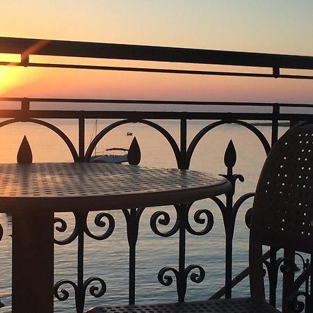 Maltese Balcony Apartman San Ġiljan Kültér fotó