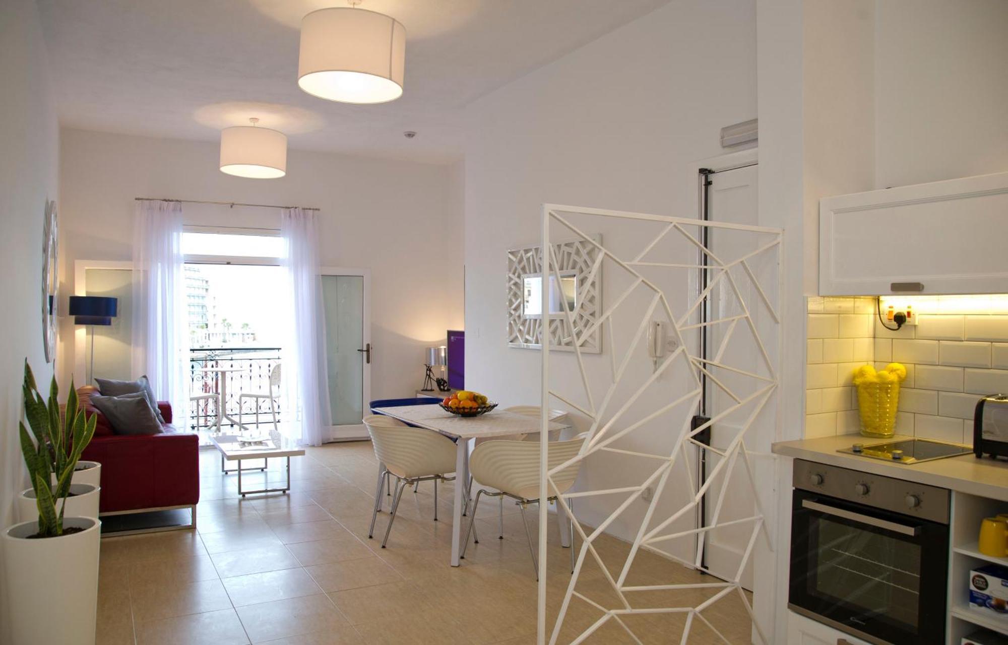 Maltese Balcony Apartman San Ġiljan Kültér fotó